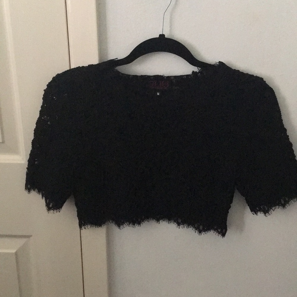 Black crop top